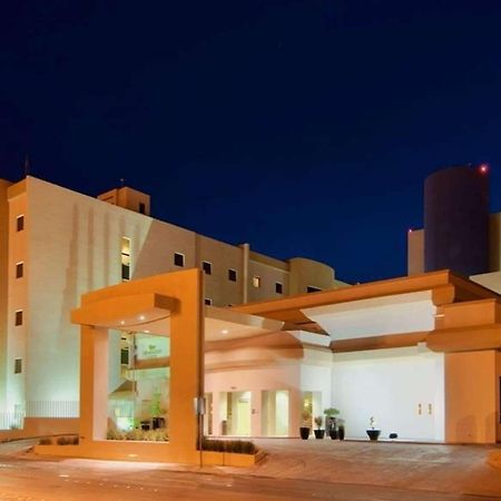 Hotel Wyndham Garden Torreon Tecnologico Extérieur photo