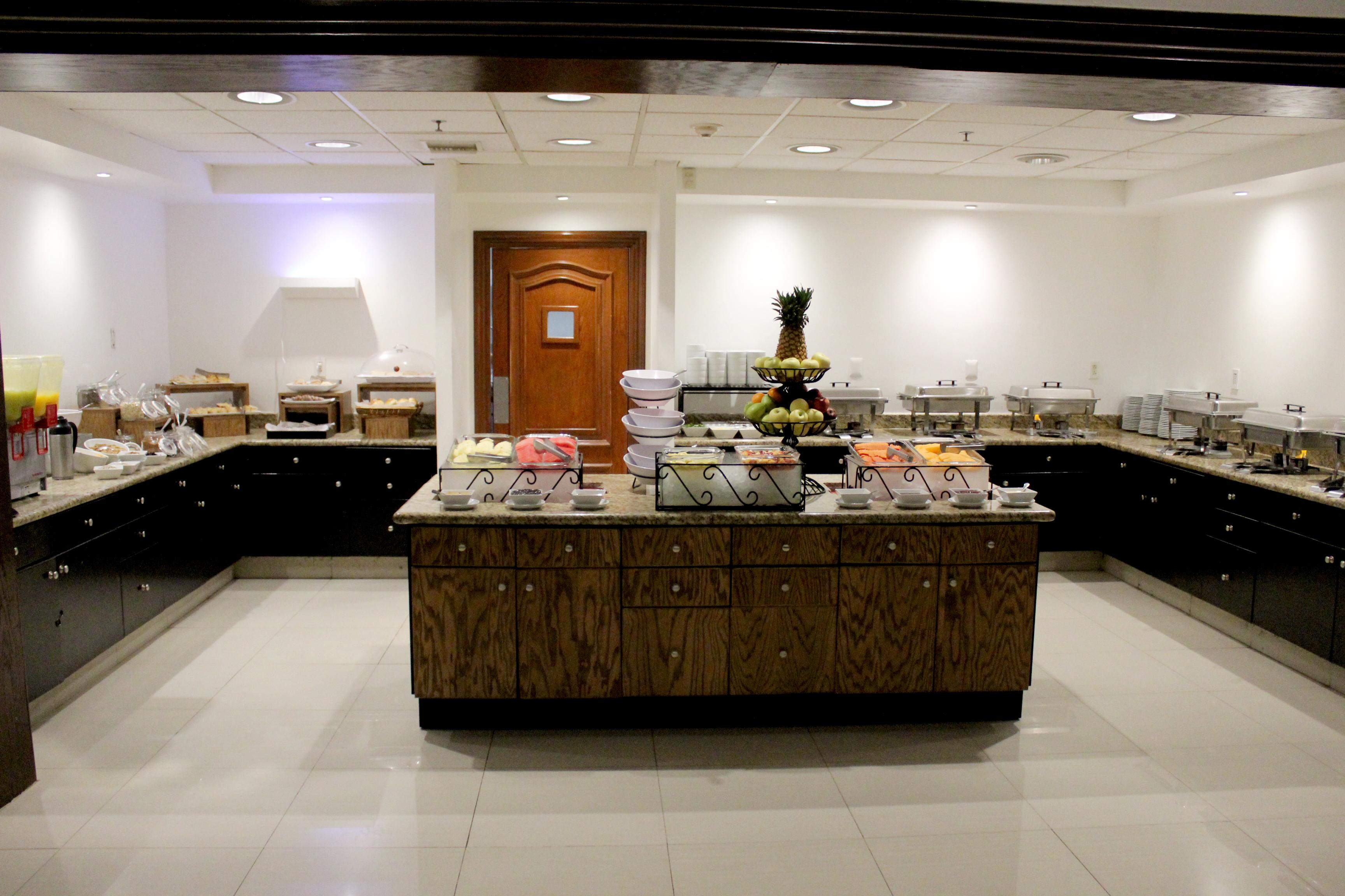 Hotel Wyndham Garden Torreon Tecnologico Extérieur photo